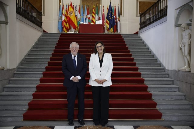 El Presidente del TC clausura el seminario 'Los derechos de las personas con discapacidad: la reforma del artículo 49 de la Constitución'